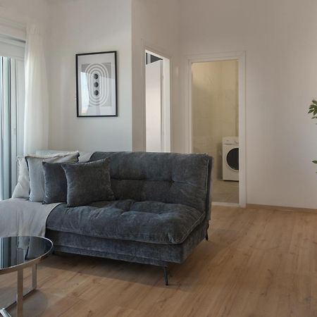 Phaedrus Living City Breeze Residences Finesse Larnaca Esterno foto