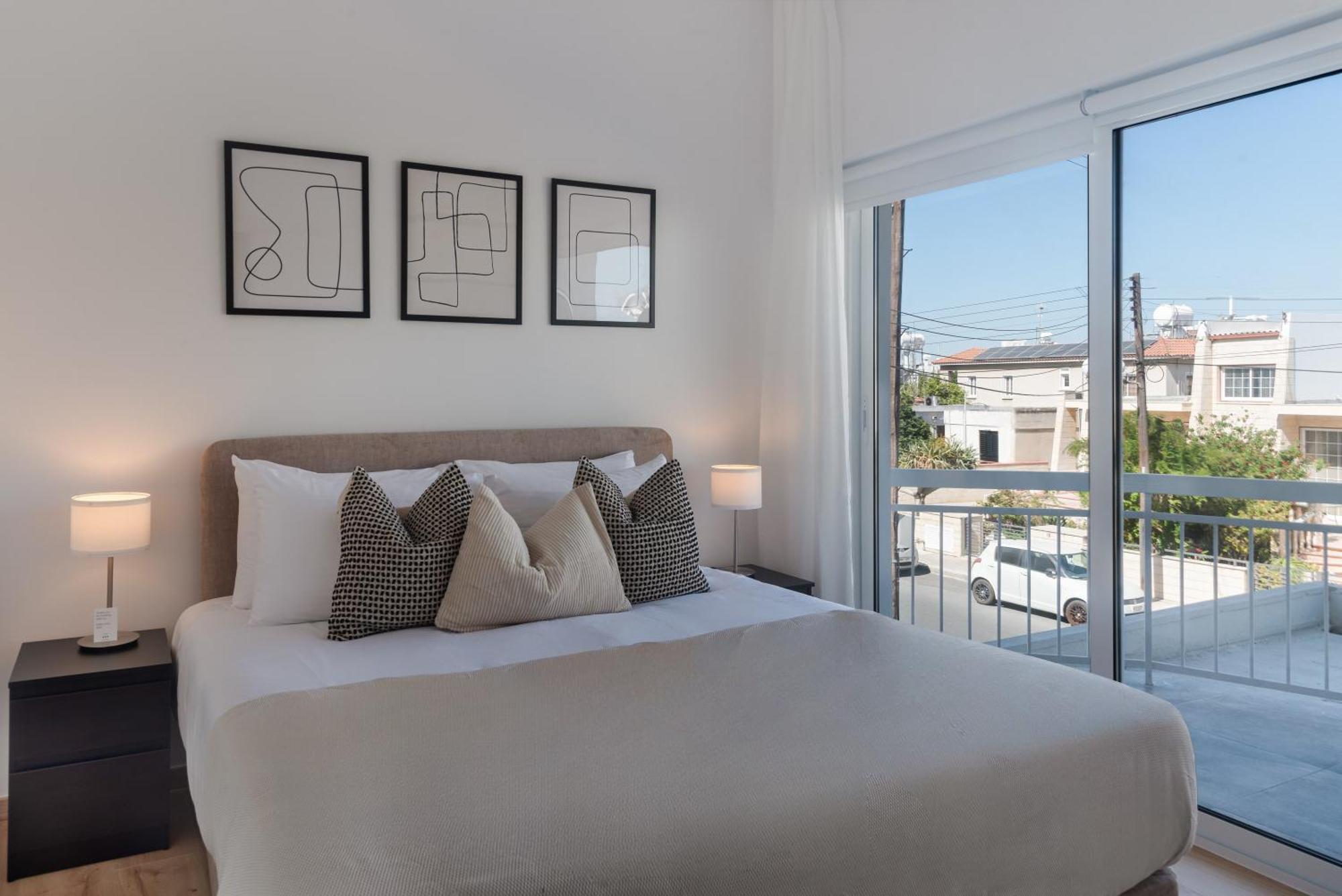 Phaedrus Living City Breeze Residences Finesse Larnaca Esterno foto